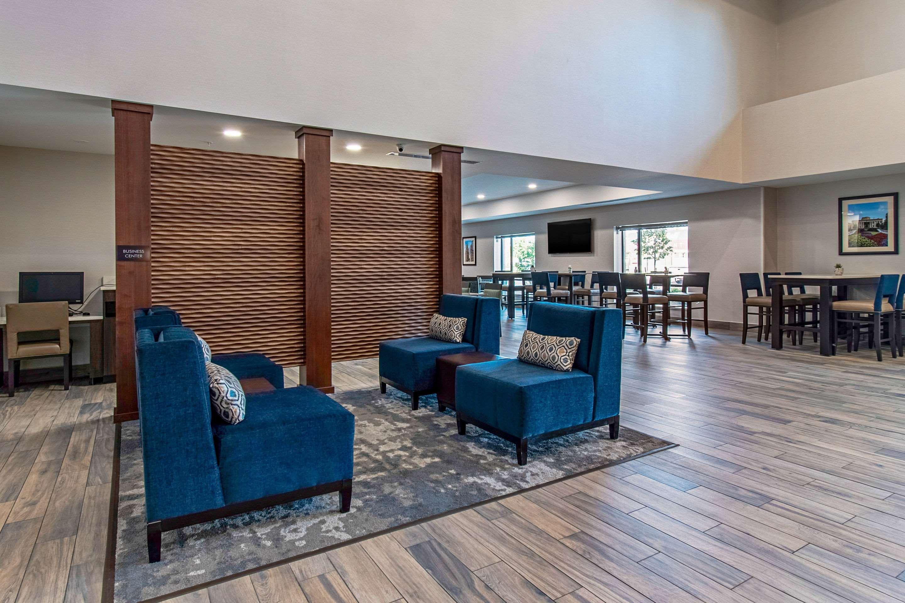 Comfort Suites Grove City - Columbus South Экстерьер фото